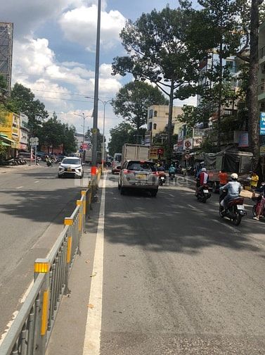 CHO THUÊ NHÀ GÓC 2MT MŨI TÀU BÙI VIỆN vs TRẦN HƯNG ĐẠO , Q1 : 28*16