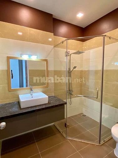 Bán nhà KDC Sadeco Phước Kiển ,DT:5x19 , 1 Trệt 2,5 lầu.Giá : 12,7Tỷ 