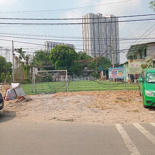 Cho thuê 303d  mặt đường Thân văn Nhiếp q2