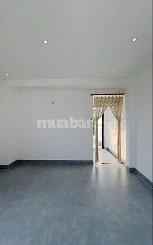 Bán nhà chính chủ giá 2 tỷ650 Nơ Trang Long P13 Bình Thạnh. DT 67m²  