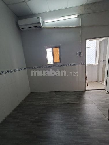 Cho thuê phòng riêng từ 15m2 đến 30m2 tại 322 Âu Dương Lân, Q8