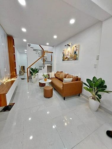 Nhà mới gần đường Nguyễn Thị Kiểu, Quận 12, 2 lầu, Giá 2 tỷ 580.