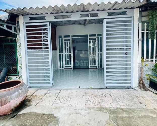 Chia Tài Sản Bán GấpNhà 120,2m2.SHR Giá 790tr( Bao Sổ)Tân Hiệp Hóc Môn