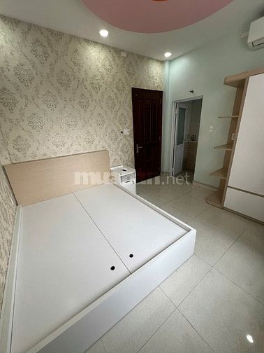 🏡 **Nhà Mặt Tiền Đẹp - Vị Trí Vàng Cho Kinh Doanh & Đầu Tư Tại Q 12