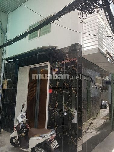 Bán nhà số 72/26A Trần Đình Xu, Quận 1, vị trí đẹp, giá tốt