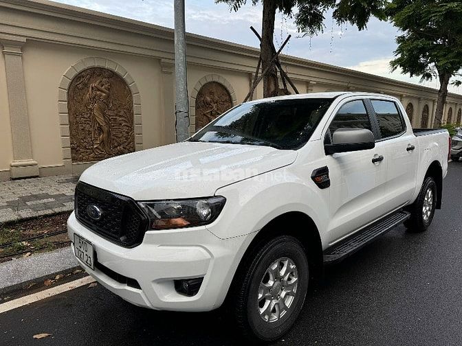 Bán Xe Ford Ranger XLS 2.2L 4x2 AT 2022 