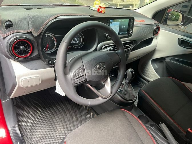 Bán xe Hyundai Grand I10 1.2AT. Sản xuất 2022. màu đỏ, 1 chủ