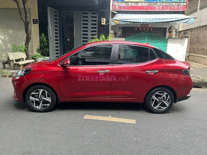 Bán xe Hyundai Grand I10 1.2AT. Sản xuất 2022. màu đỏ, 1 chủ