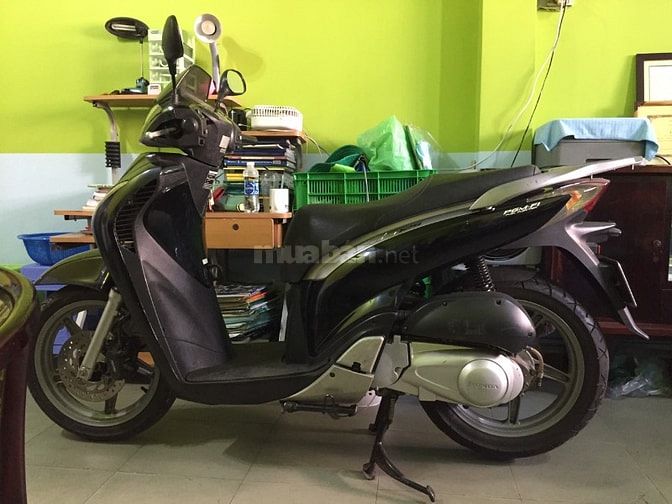 Cần Bán Xe SH 125 cc Kiểu Ý,Lắp Ráp Việt Nam Xe Màu Đen, Còn Mới 90% 