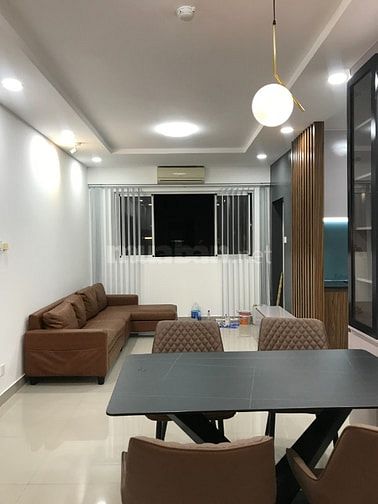 Bán gấp căn hộ Central Graden ngay chợ Nga, DT 73m2, 2PN, 2WC sổ hồng