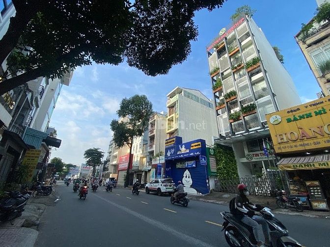 Bán building 10 Tầng mặt tiền Phổ Quang, Tân Bình. DT 7.3*26m, 188m2