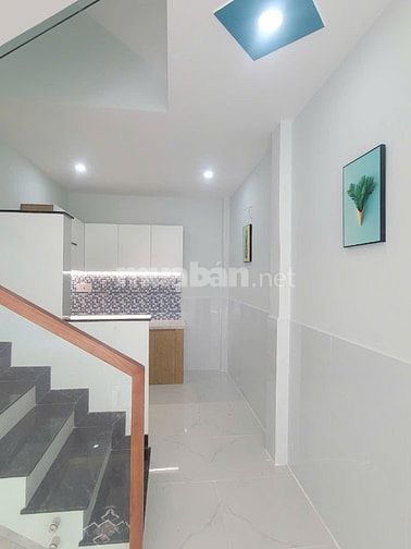 Bán nhà đường 18B hẻm xe hơi 1 lầu nhà sạch sẽ thoáng mát