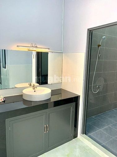 Cần tiền bán nhà cấp 4. 123m2 ở Hóc Môn giá 730 triệu.