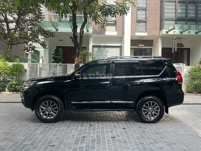 Bán Toyota Prado VX 2020 mới nhất Việt Nam