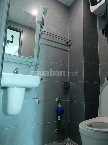 Bán tòa dòng tiền 7 tầng tại Minh Khai Bắc Từ Liêm Hà Nội giá 16,9 tỷ.