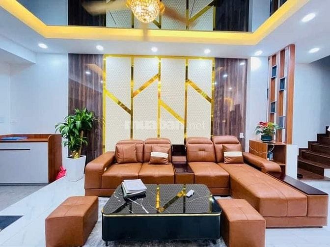 Nhà Đẹp Thang Máy Phố VIP Thể Giao, Hai Bà Trưng 42m, 6 tầng, mt 4m, g