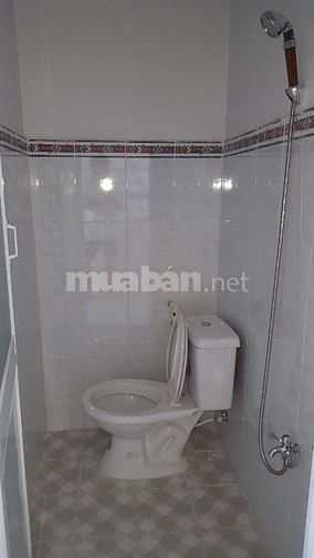 Cho thuê nhà mặt tiền khu dân cư gần thị trấn Hóc Môn