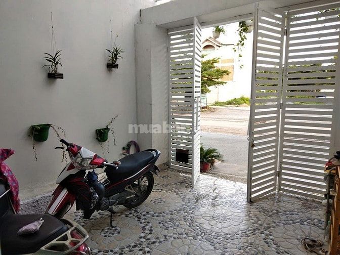 Bán nhà Quận 9 dự án Hoàng Anh Minh Tuấn đường Đỗ Xuân Hợp 12 tỷ 86m2