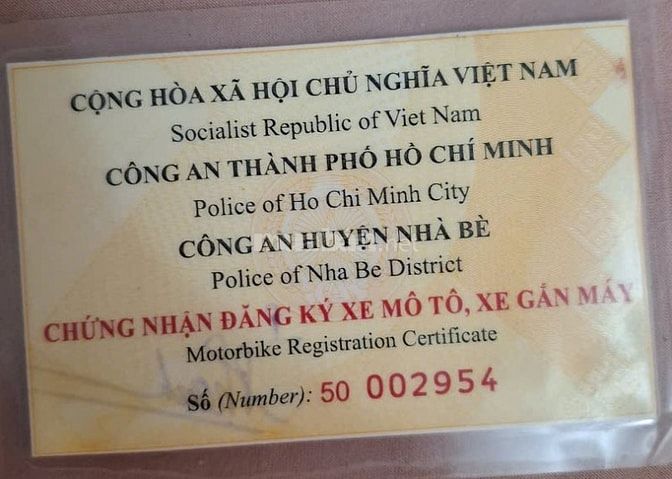 Gia đình cần bán xe Piaggio Vespa Sprint 125, xe mới mua vài tháng