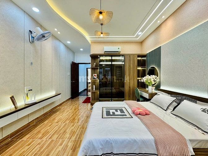 BÁN NHÀ PHỐ 2 MT TRƯỚC SAU, KHU VIP NHẤT ĐƯỜNG SỐ 3, P9, GV, GIÁ TỐT.