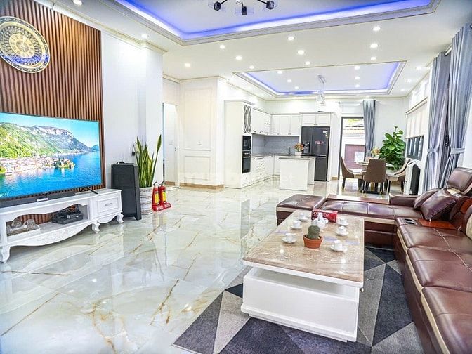 Bán biệt thự 2 tầng có hồ bơi, diện tích 400m2 tại KDL Hàm Tiến