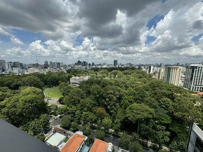 Cho thuê căn hộ 2 phòng ngủ tại quận 1, chung cư Sailing Tower