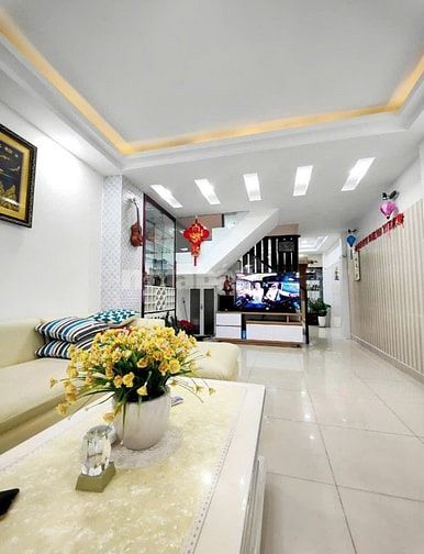 2tỷ450 còn TL, nhà MT đường Tân Mỹ Q7