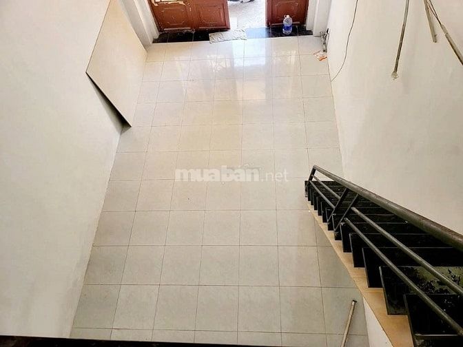 Cho thuê nhà hẻm 4m Âu Cơ P.Hòa Thạnh Quận Tân Phú giá 7 triệu – 41m2