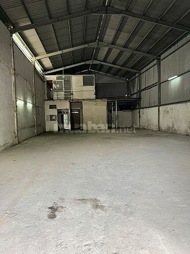 Cho thuê kho xưởng 300m2 tại phường An Phú Đông, Quận 12