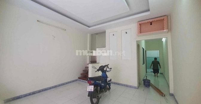 Cho thuê nhà hẻm 5m Võ Văn Kiệt Phường 5 Quận 5 giá 14 triệu – 61,6m2