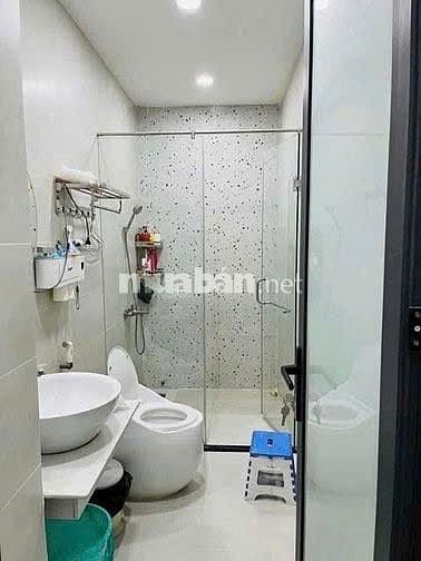 Bán gấp nhà HXH Phan Đăng Lưu, gần trường ĐH Mỹ Thuật, BT, DT 40,2m2