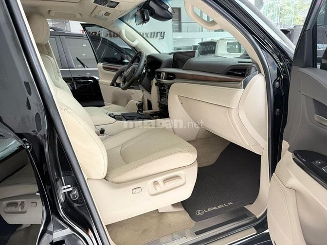 Bán Lexus LX570 nhập Mỹ 2016, xe nguyên bản cực mới.