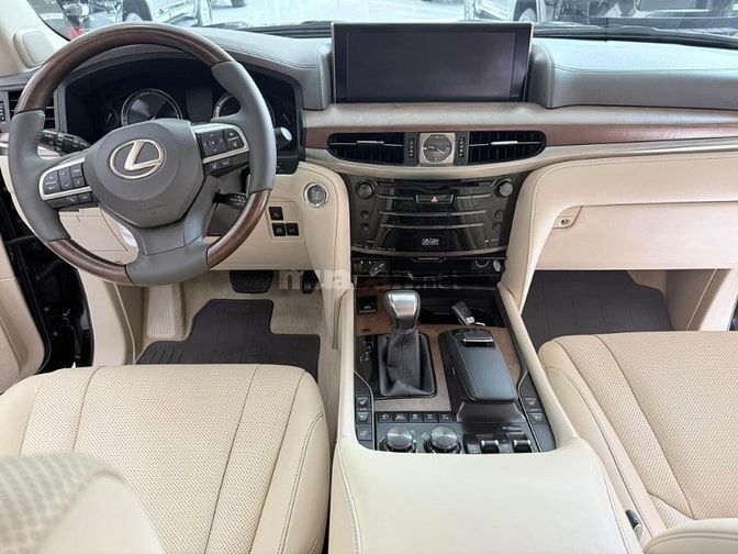 Bán Lexus LX570 nhập Mỹ 2016, xe nguyên bản cực mới.