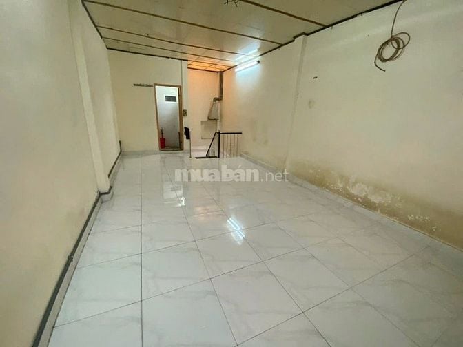 Bán nhà trung tâm Hoàng Hoa Thám, P5 gần 30m2 - Chỉ 3,39 tỷ TL