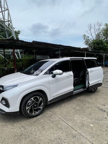 Cho thuê hyundai custin 2.0 có tài