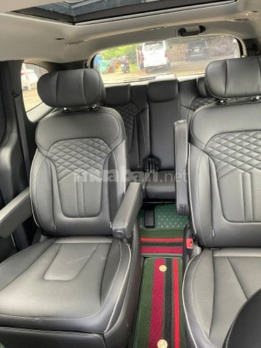 Cho thuê hyundai custin 2.0 có tài