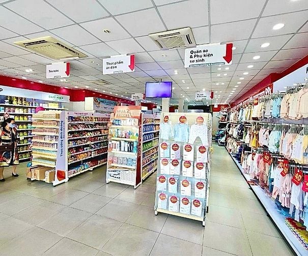 Cần cho thuê nguyên căn MT Bình Thạnh ngang 10 x 20m