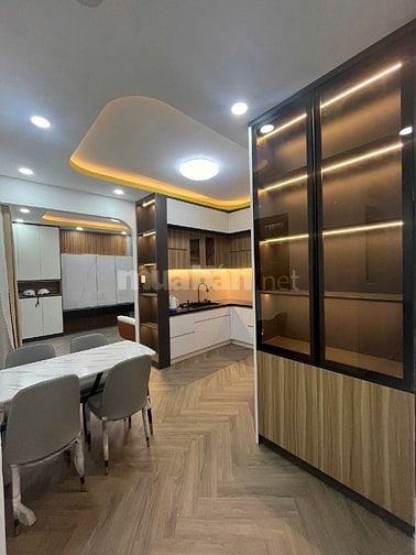 53m2! Bán nhà 2 tầng mới đẹp Nguyễn Thượng Hiền, P5. 