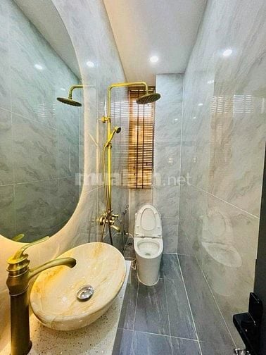 Siêu phẩm nhà ngộp giá mềm!Bạch Mã P15 quận 10, DT: 70,1m2/2.150 Tỷ