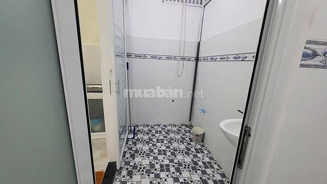BÁN NHÀ ĐƯỜNG HT13, Q.12, HẺM XE HƠI, NHÀ MỚI