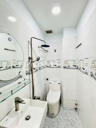 Bán Nhà Hẻm Phú Nhuận- 4 Tầng-3 PN- 32m2- Giá 6,7 Tỷ 