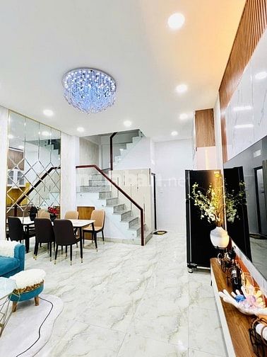 Bán Nhà Hẻm Phú Nhuận- 4 Tầng-3 PN- 32m2- Giá 6,7 Tỷ 