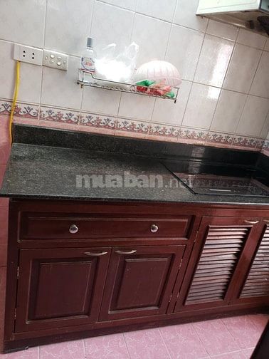 Cho thuê căn hộ khu QĐ TT 21 tầng 3 P301 căn góc mặt phố Lý Nam Đế