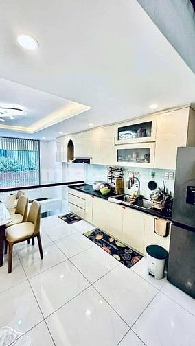 Định cư bán nhà cho thuê 25 triệu- 5,55 tỷ/ 56m2. Phan Kế Bính, Quận 1