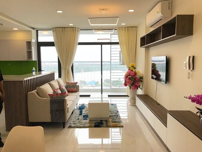 14 triệu, 82m2, 16 căn 1 trục, thưởng lãm lễ hộ Sông SG, 2 balcony