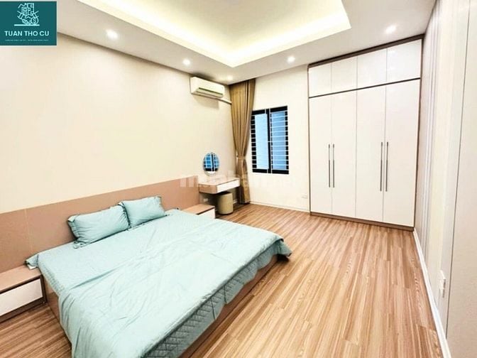 Bán nhà hiếm Tam Trinh - 50m2, oto đỗ cửa, kinh doanh đỉnh, giá 8.6 tỷ