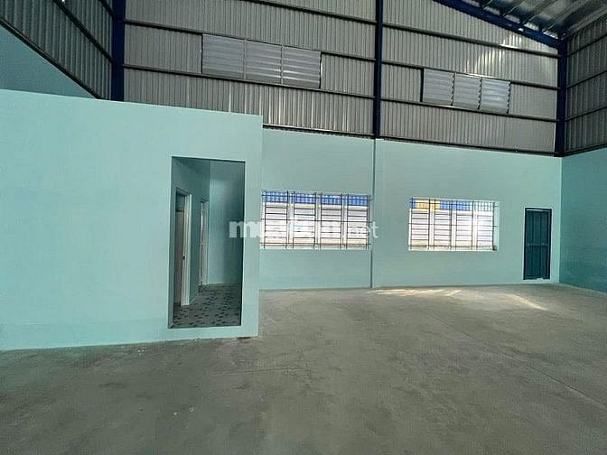 Cho thuê kho xưởng diện tích 700 m2, Phước Vân , Cần đước , Long an .