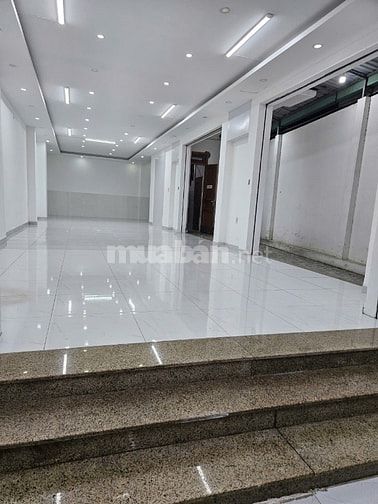 Cho thuê nhà lầu trệt mặt tiền Nguyễn Duy Trinh, P.Phú Hữu, > 100m2