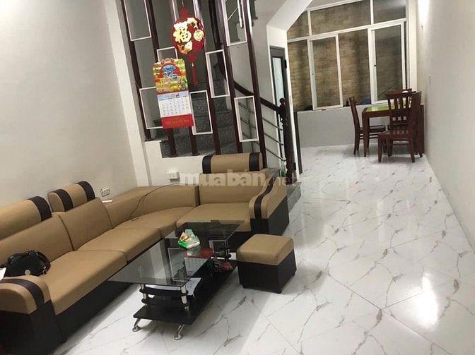 BÁN NHÀ PHỐ HOÀNG MAI, Ô TÔ ĐỖ CỬA, 33M2 GIÁ 5,7 TỶ. LH 0986207667