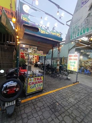 SANG NHƯỢNG QUÁN CAFE NGAY EAON, GIÁ RẺ